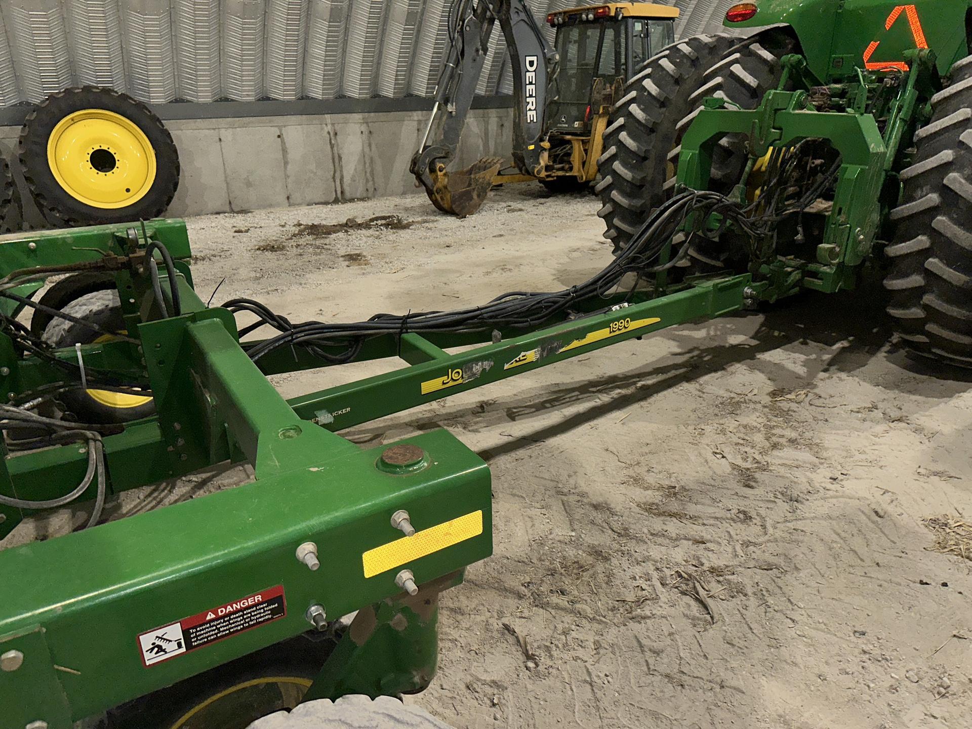 2009 John Deere 1990 Image