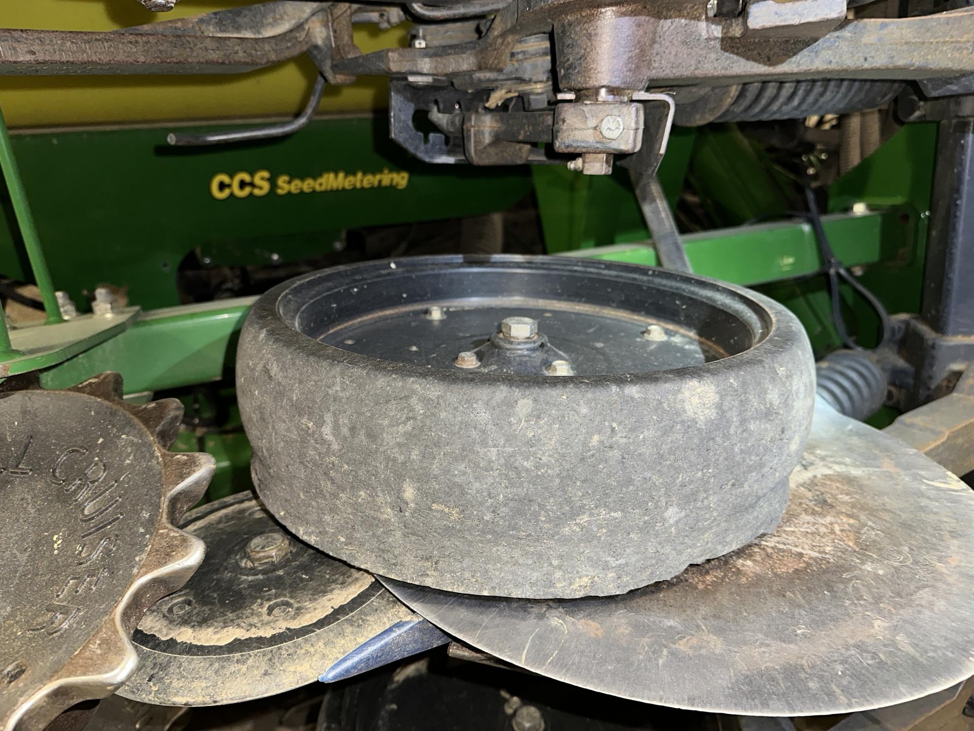 2009 John Deere 1990 Image