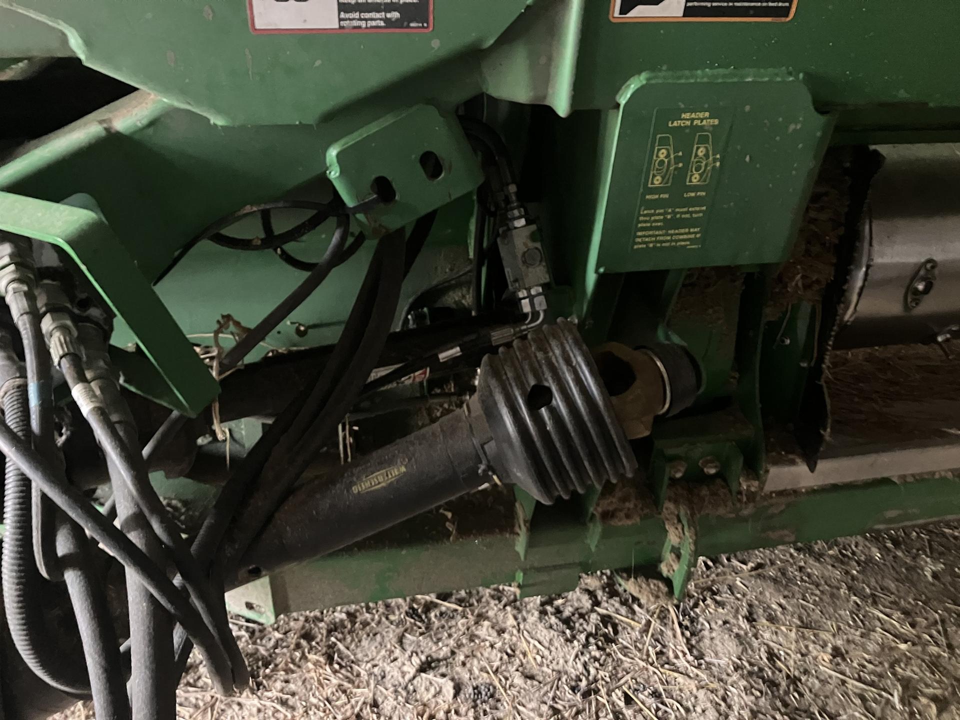 2014 John Deere 640FD Image