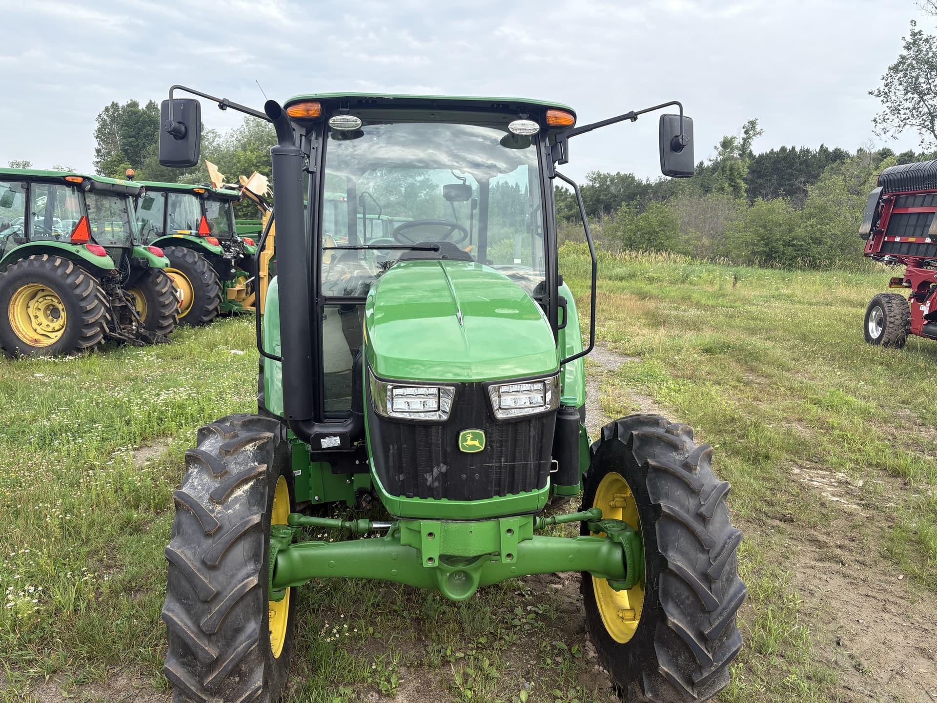 2023 John Deere 5075E Image
