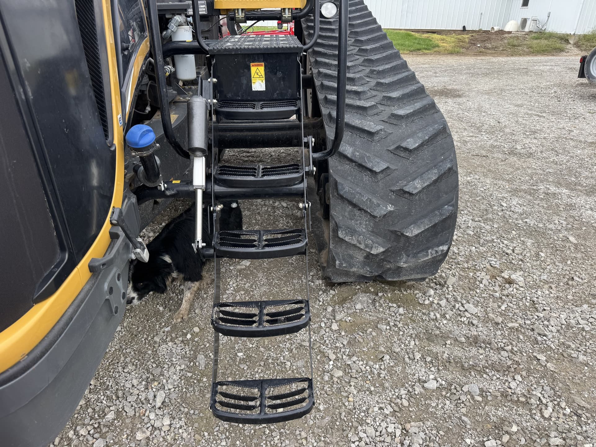 2014 Challenger MT765D Image
