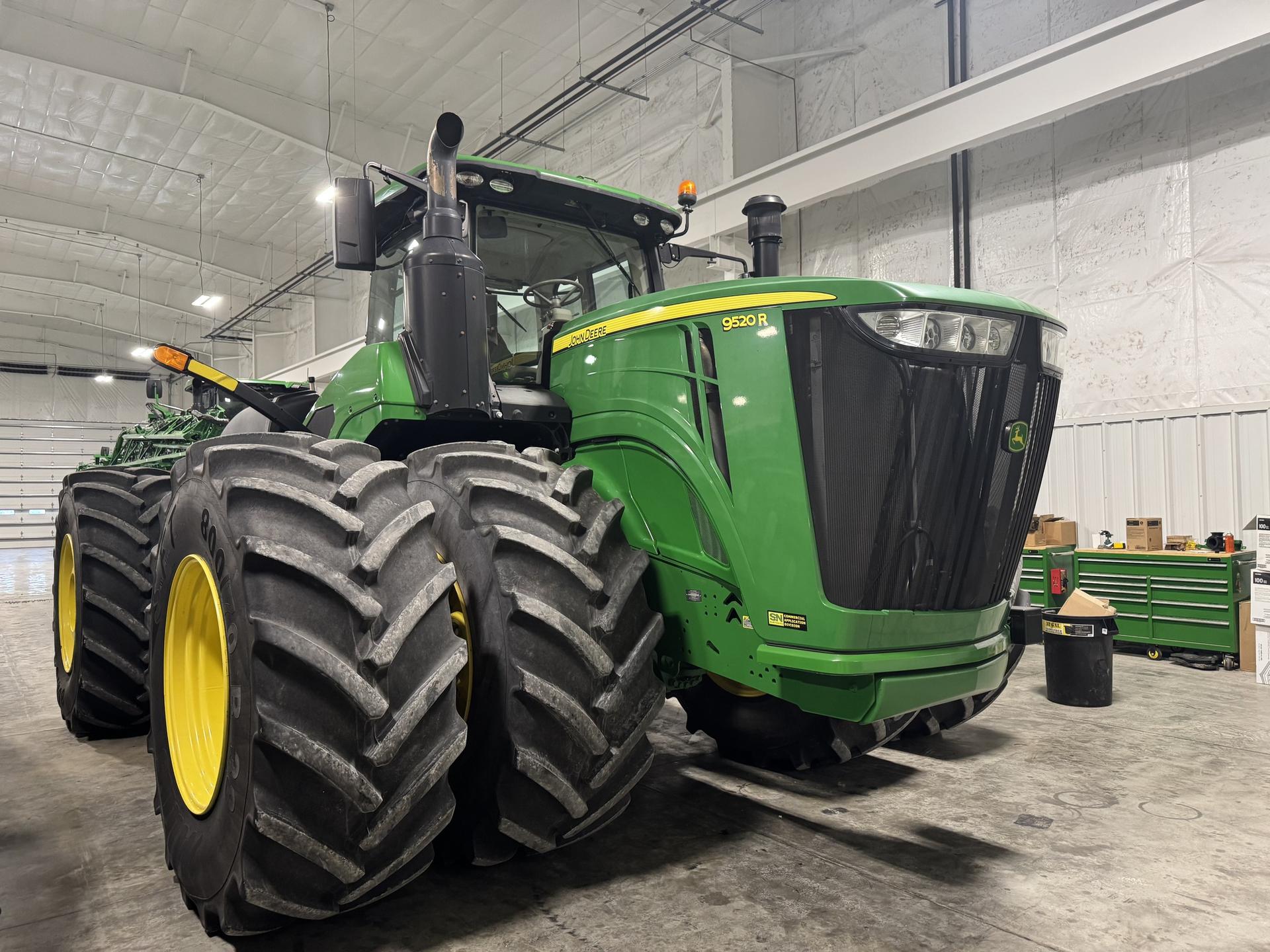 2020 John Deere 9520R Image