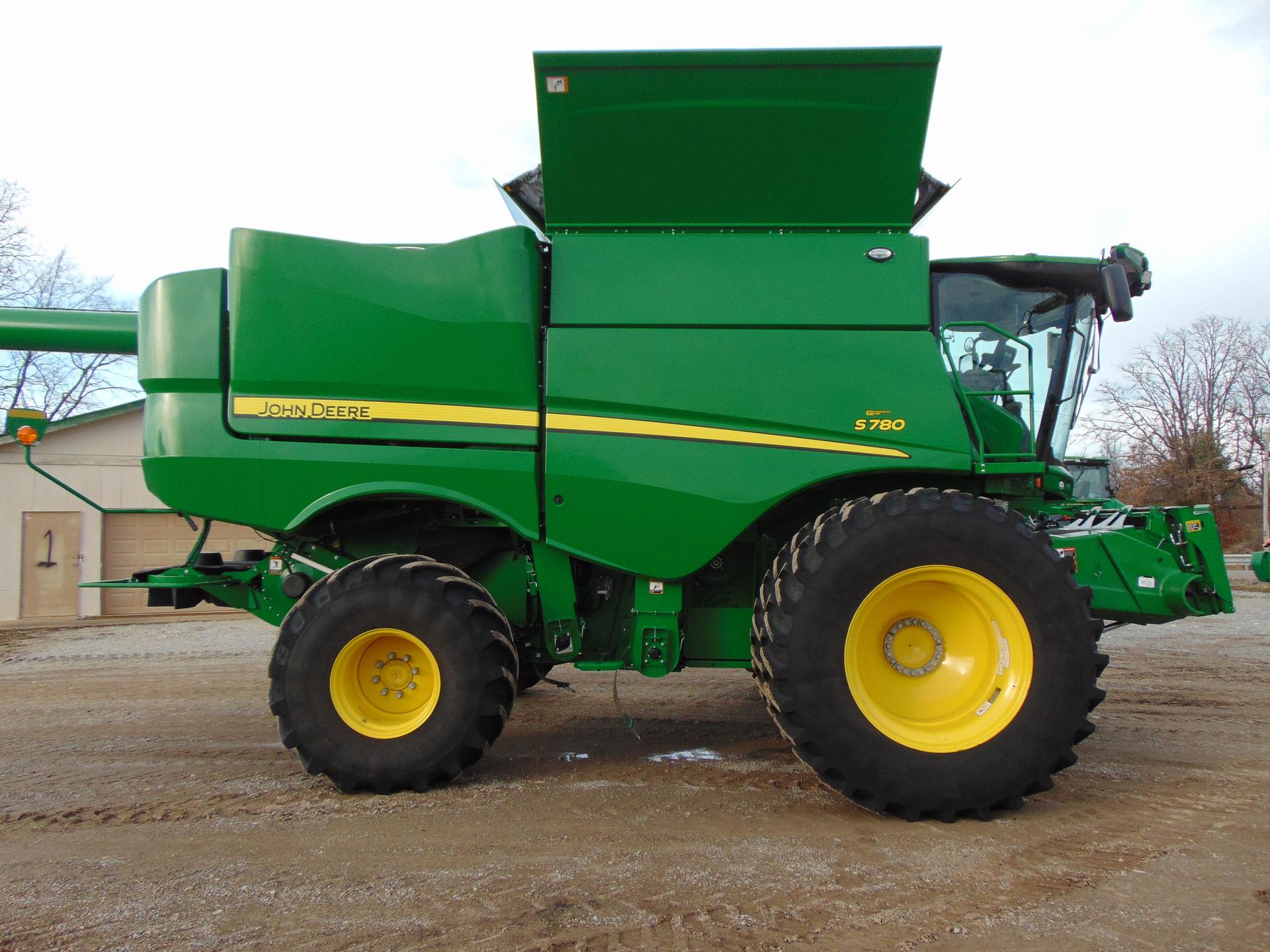 2024 John Deere S780 Image