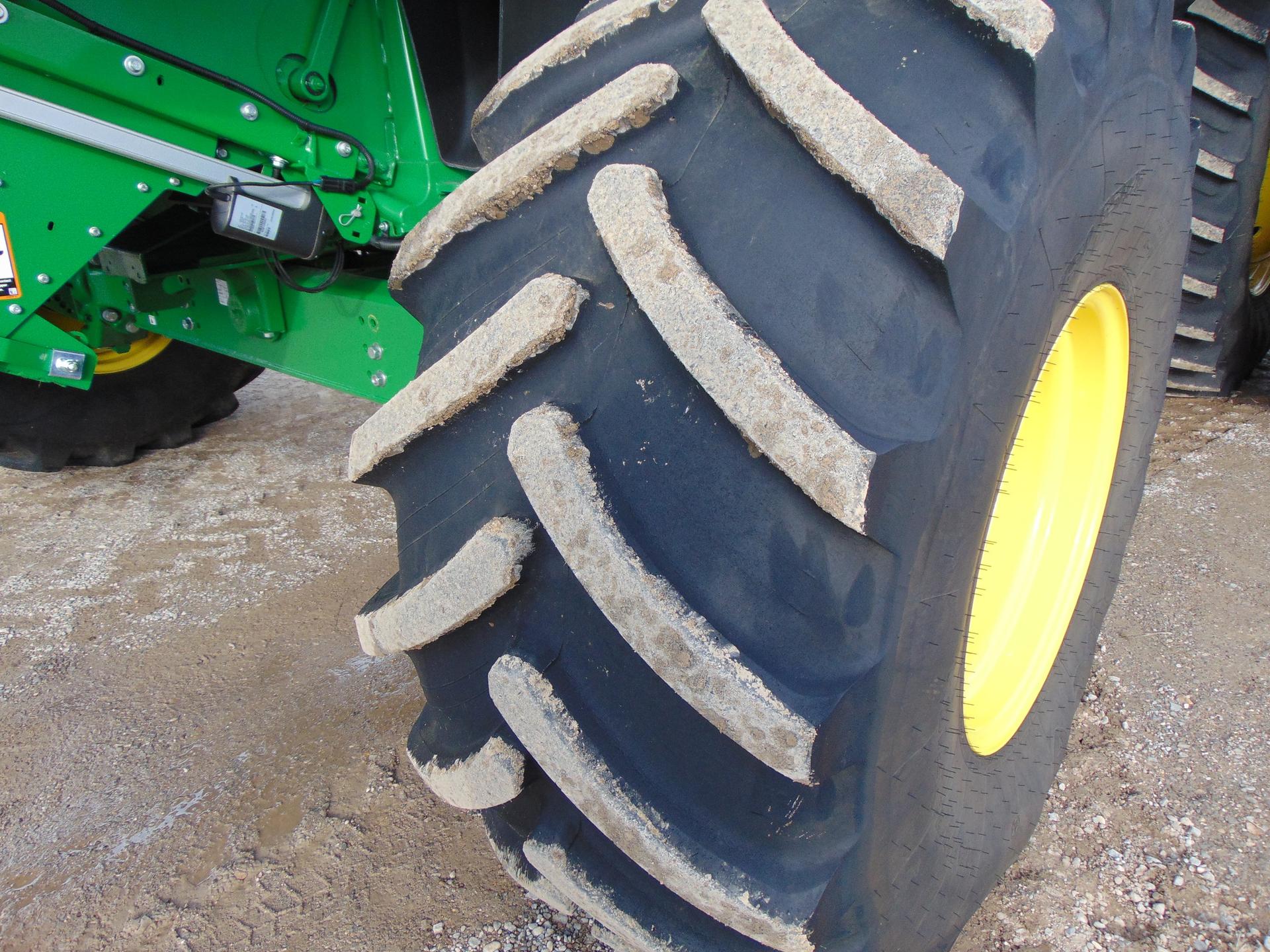 2024 John Deere S780 Image