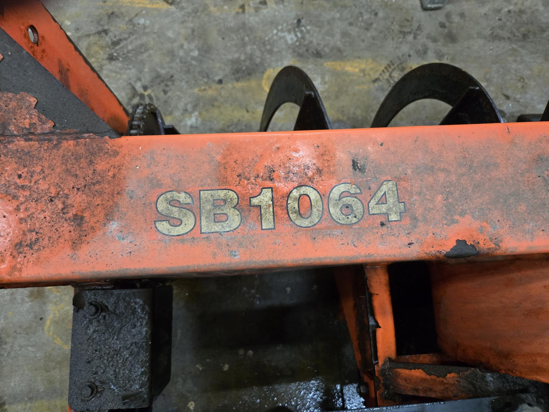 2016 Kubota L3901 Image