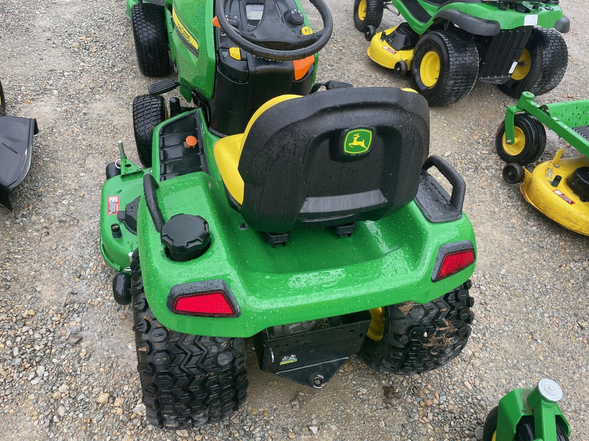 2023 John Deere X570 Image