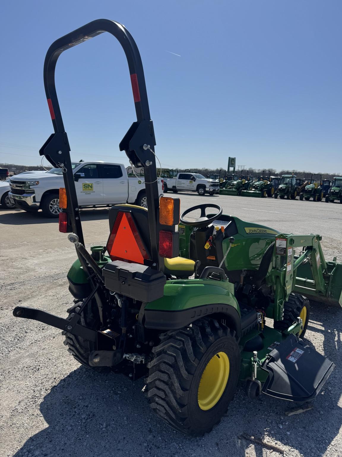 2016 John Deere 1023E Image