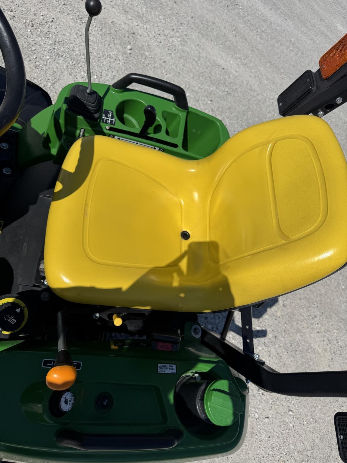 2016 John Deere 1023E Image
