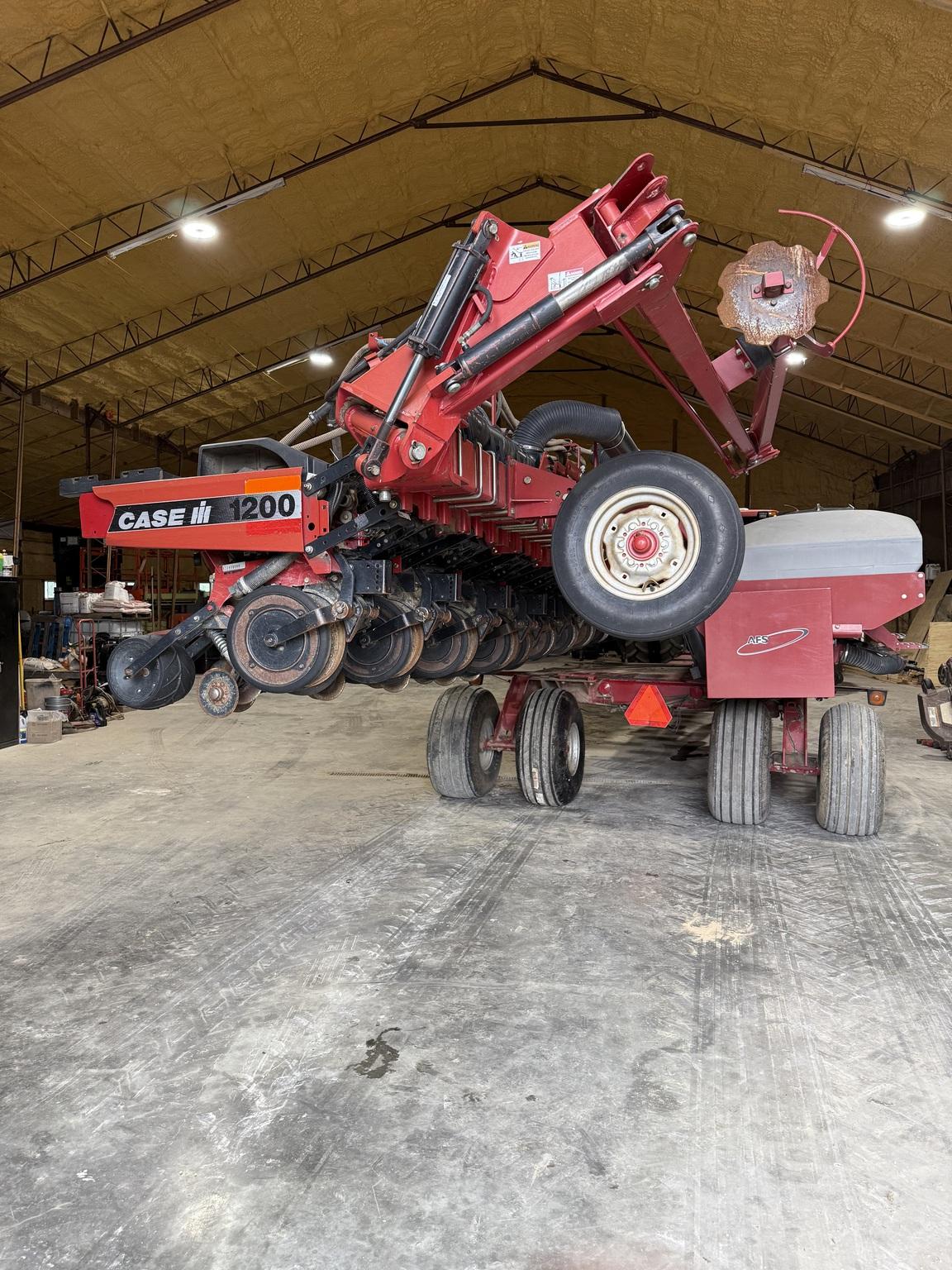 2005 Case IH 1200 Image