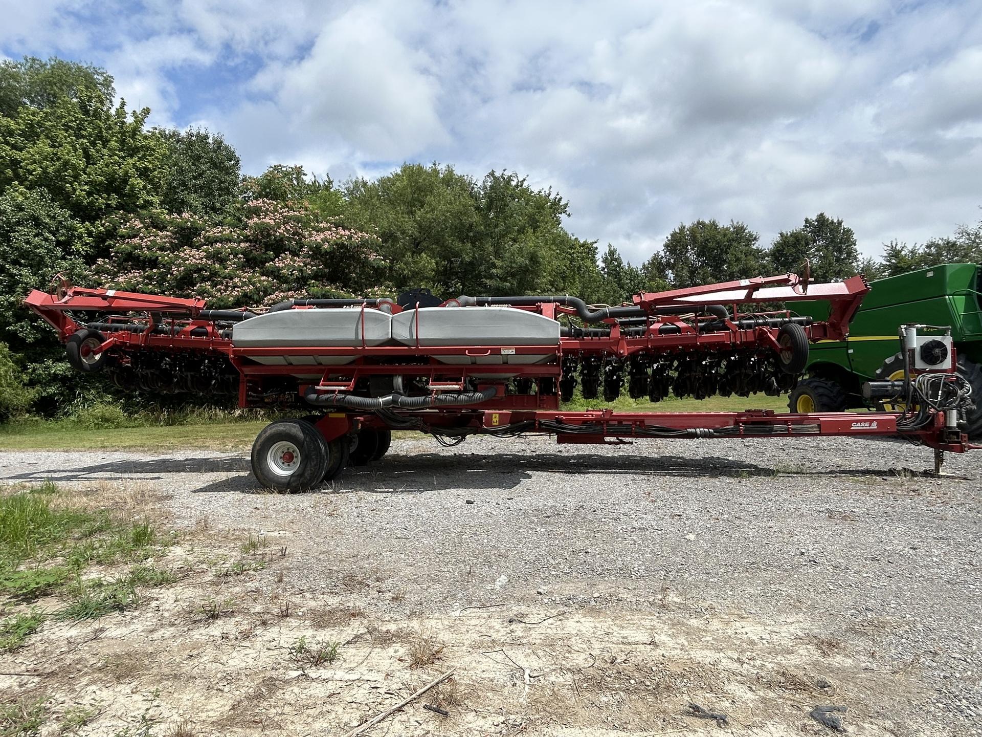2005 Case IH 1200 Image