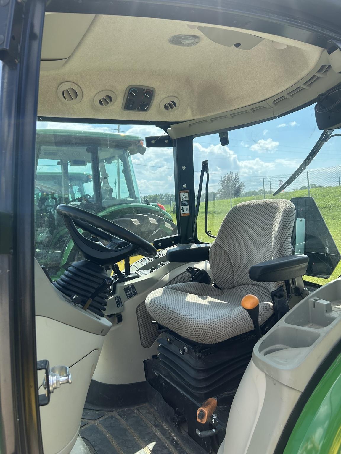 2020 John Deere 4066R Image