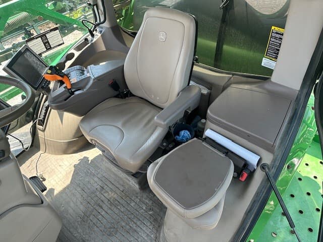 2021 John Deere R4038 Image