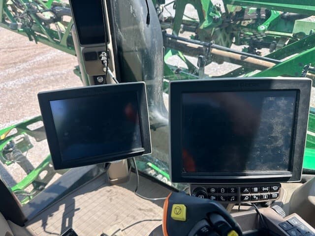 2021 John Deere R4038 Image