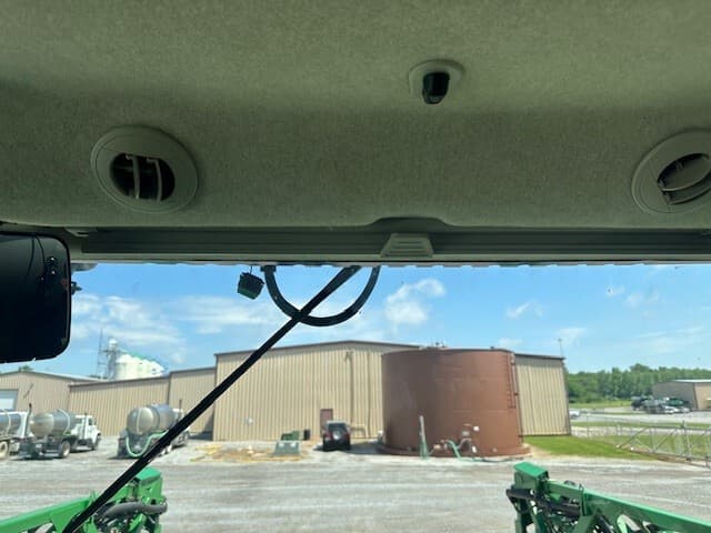 2021 John Deere R4038 Image
