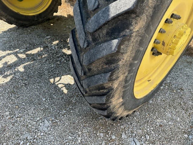 2021 John Deere R4038 Image