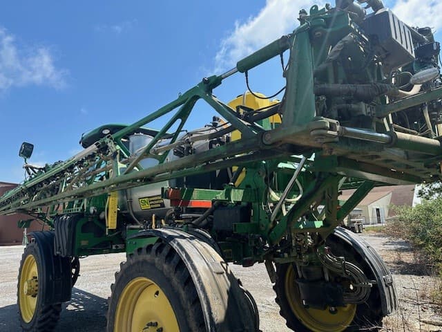 2021 John Deere R4038 Image