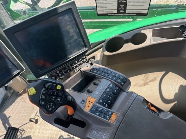 2021 John Deere R4038 Image