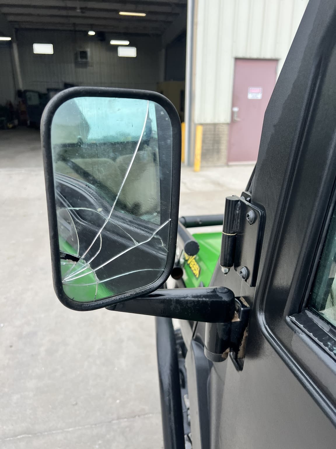 2019 John Deere XUV 835R Image