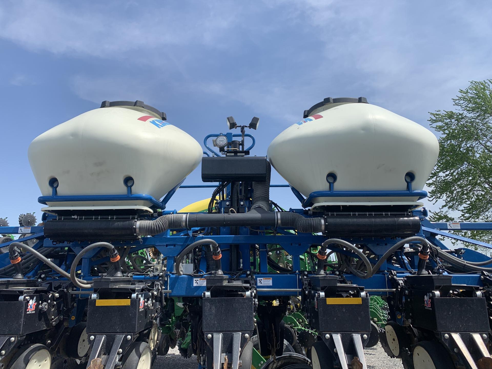 2014 Kinze 3600 Image