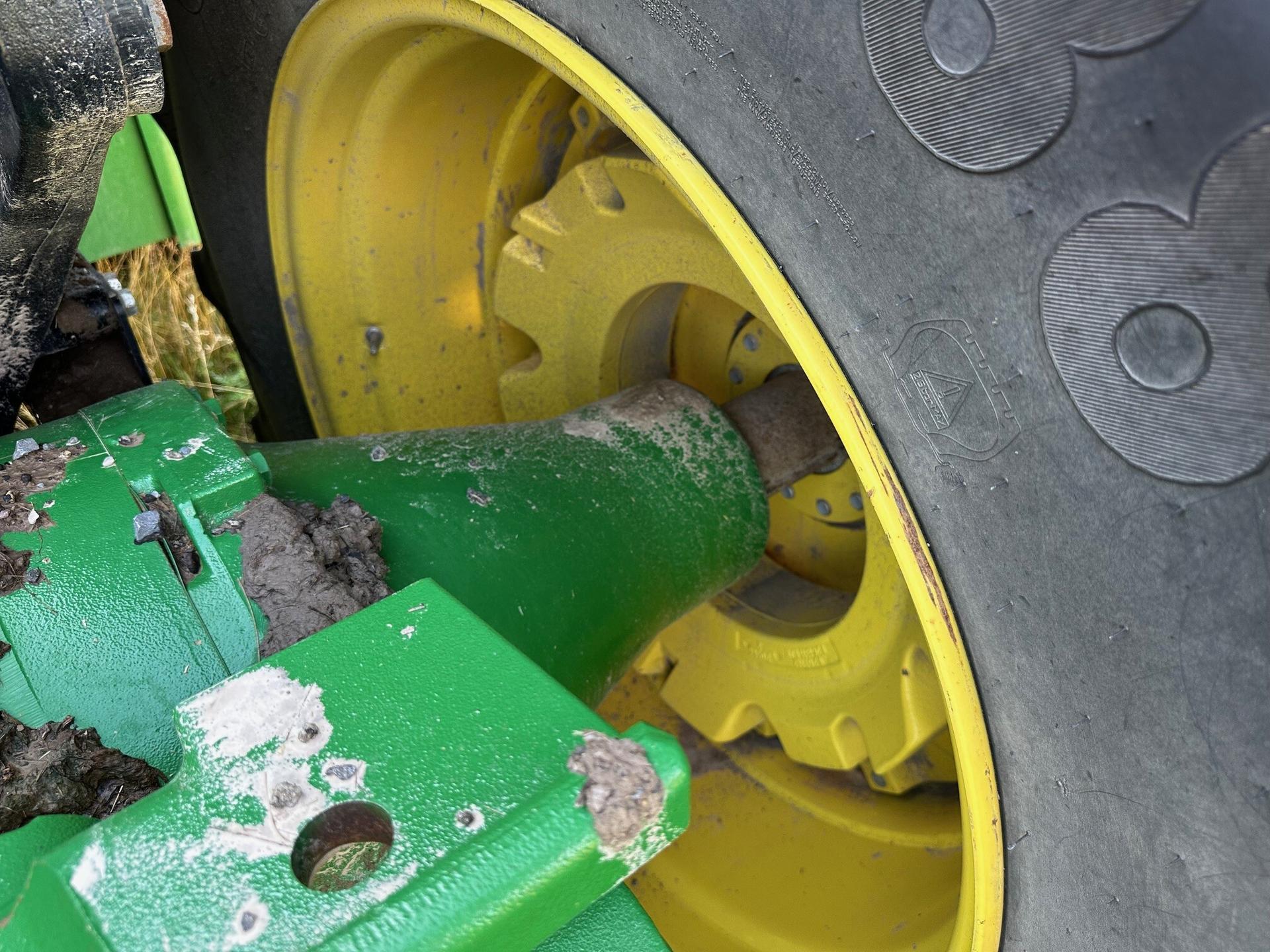 2018 John Deere 9520R Image