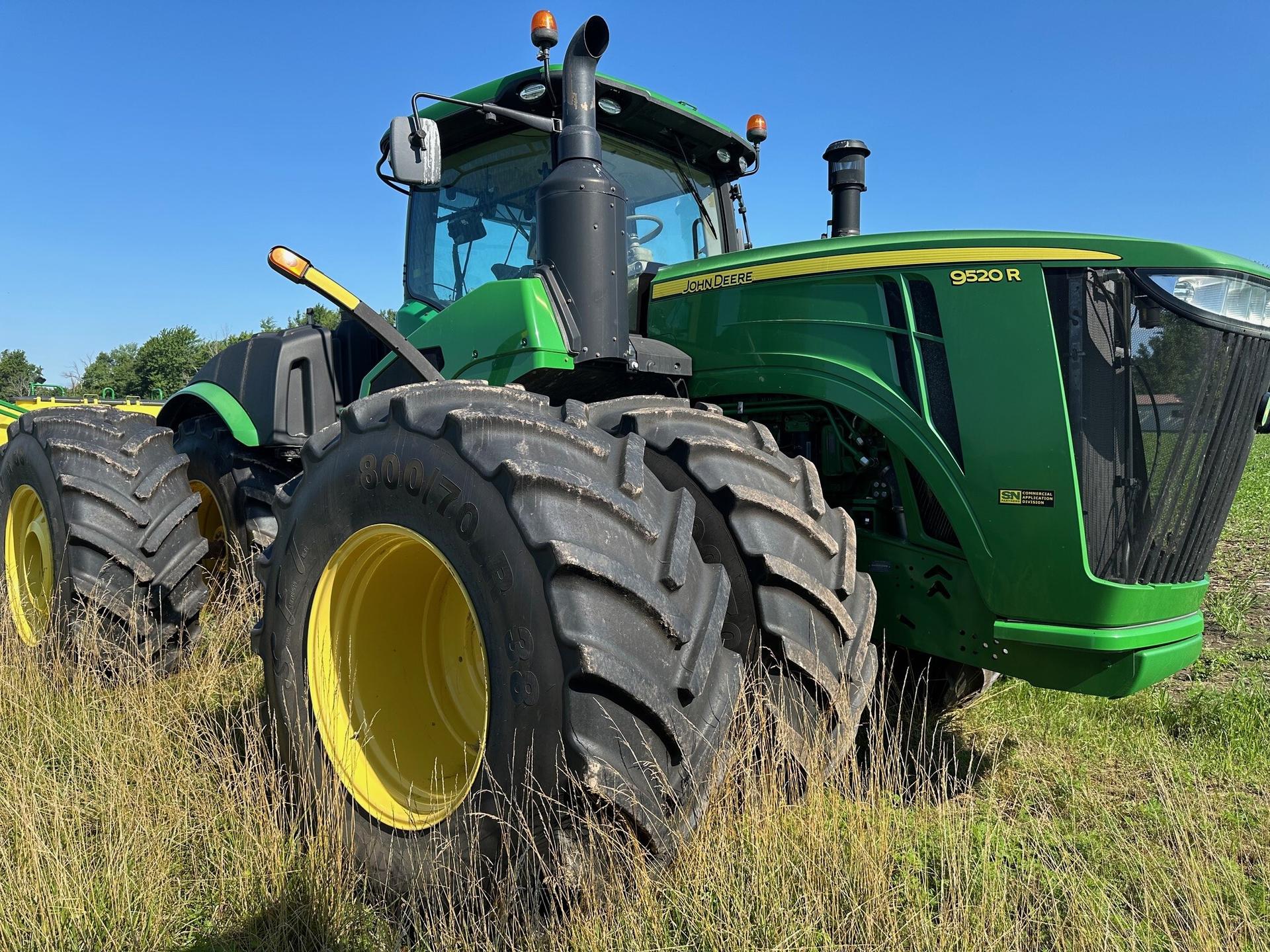 2018 John Deere 9520R Image