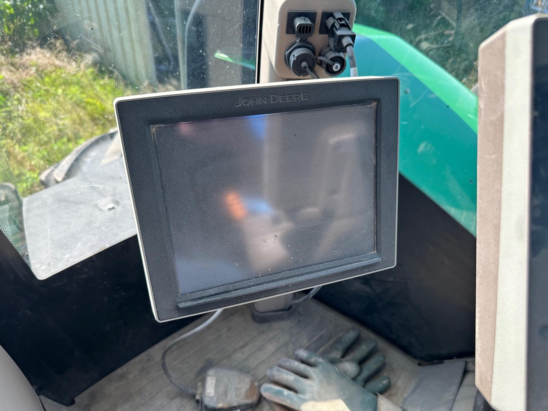 2018 John Deere 9520R Image