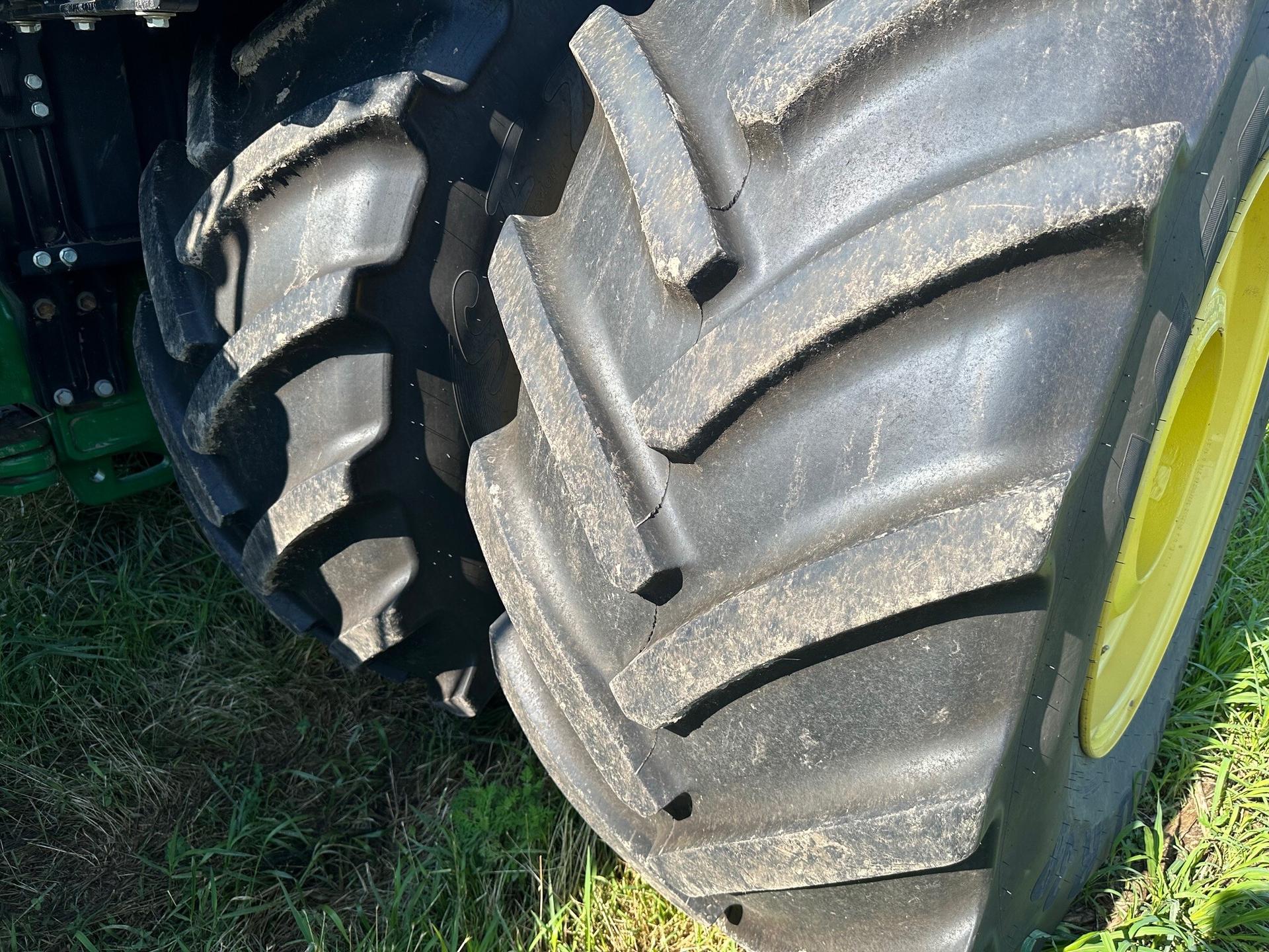 2018 John Deere 9520R Image