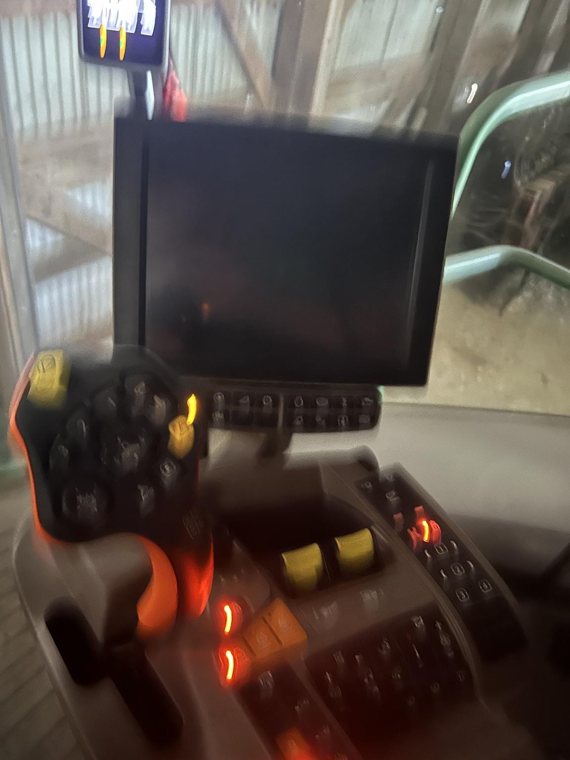 2023 John Deere S790 Image