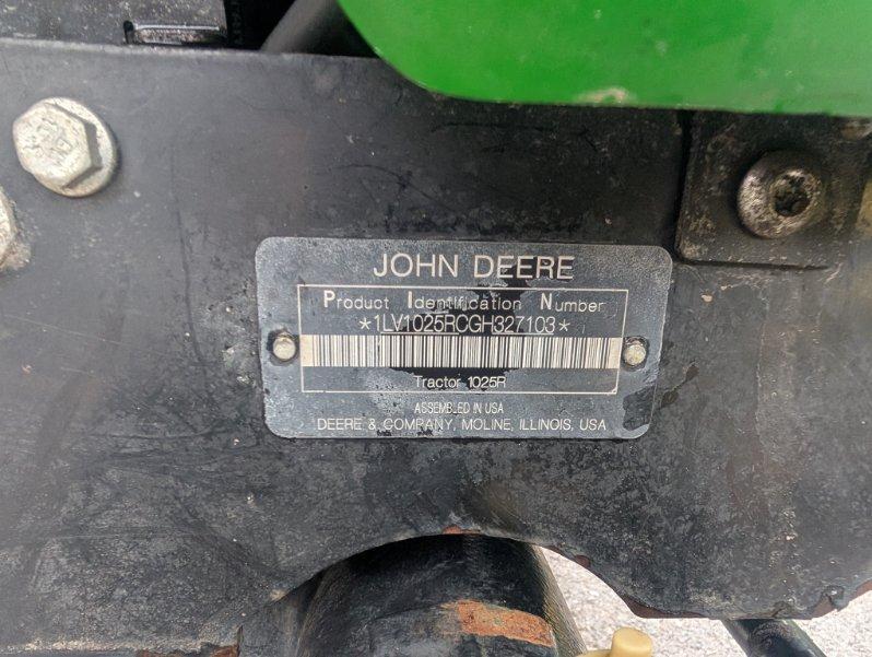 2015 John Deere 1025R Image