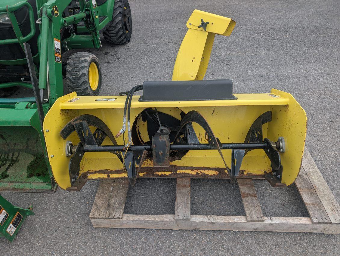 2015 John Deere 1025R Image