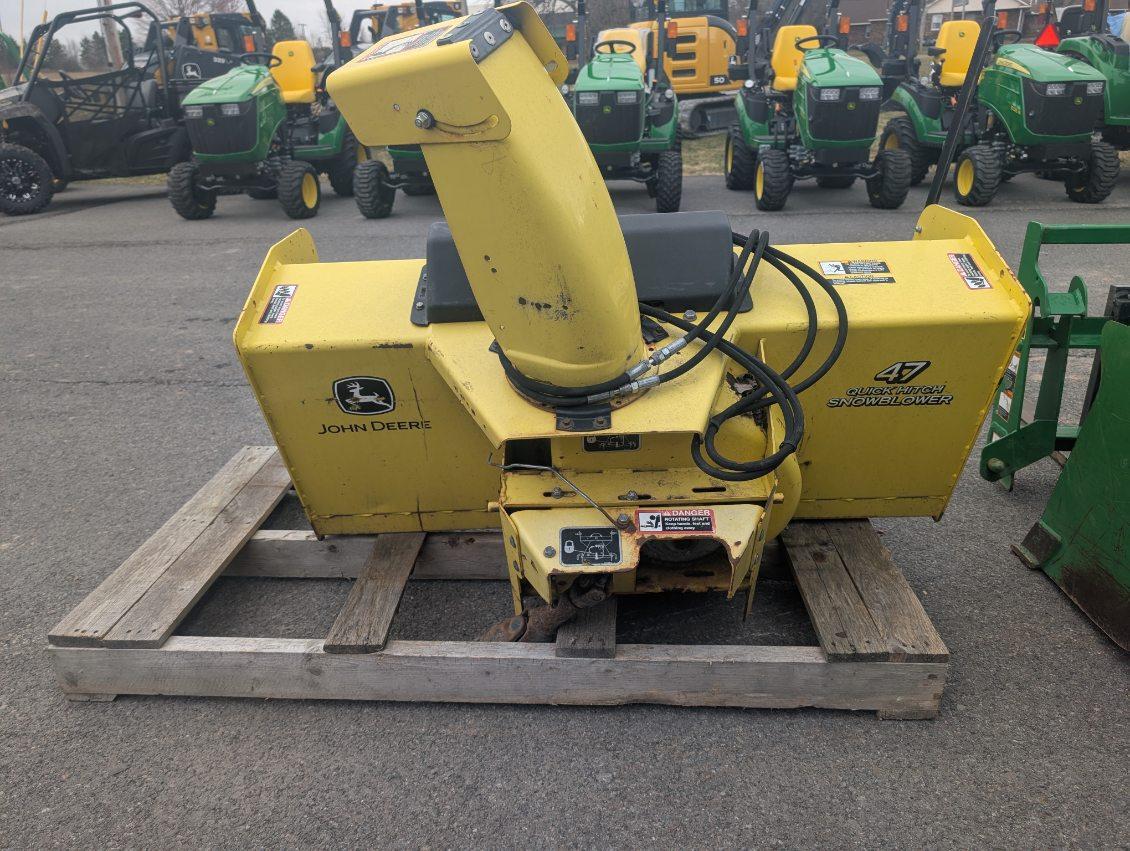 2015 John Deere 1025R Image
