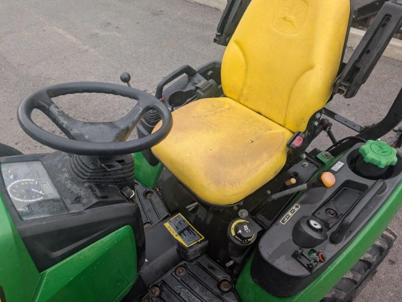2015 John Deere 1025R Image