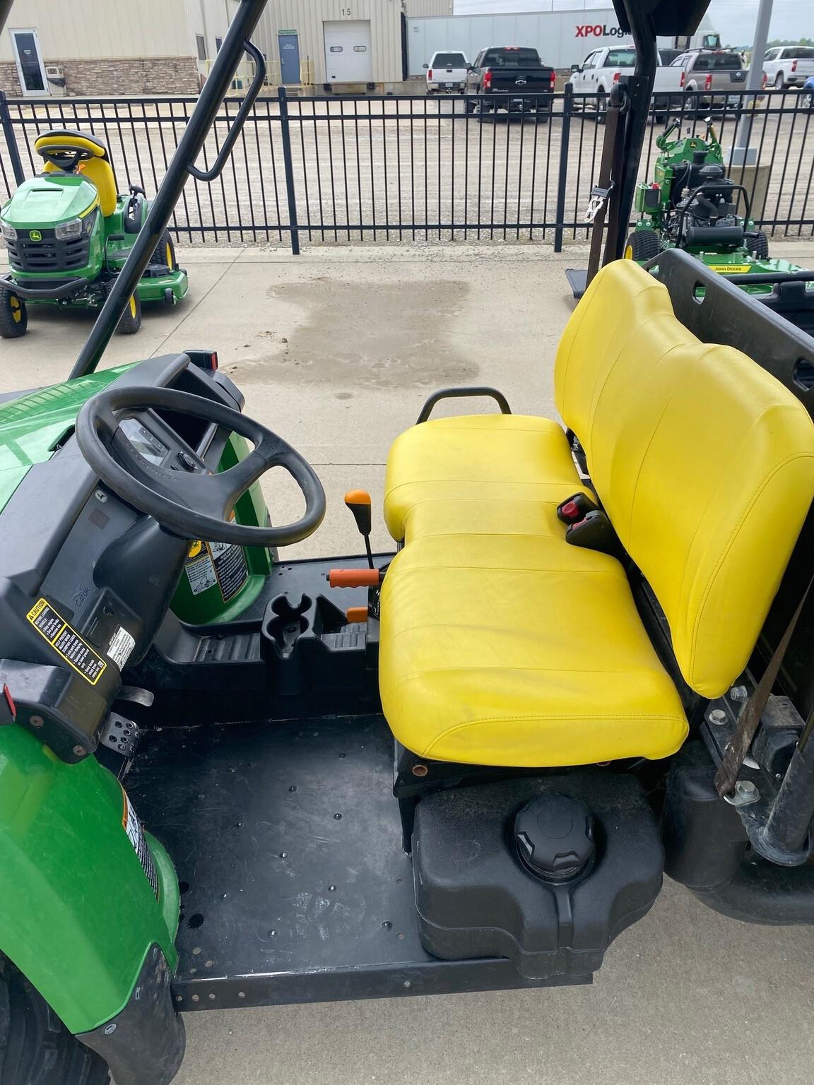 2017 John Deere XUV 825i Image