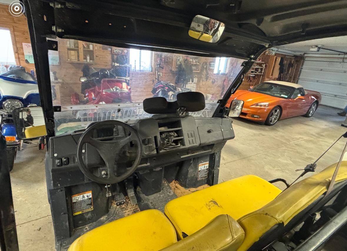 2018 John Deere XUV 835M Image