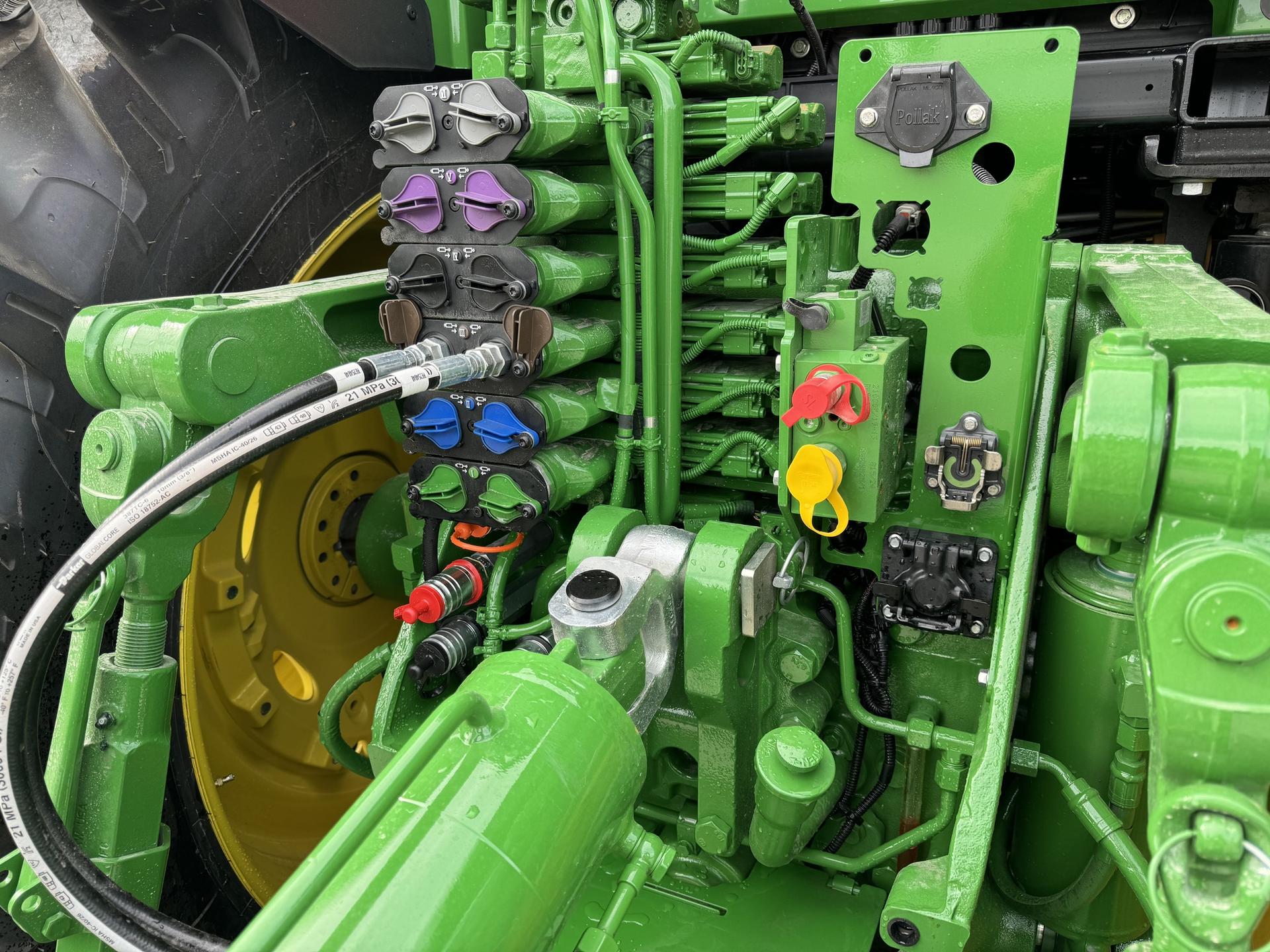 2024 John Deere 8R 310 Image