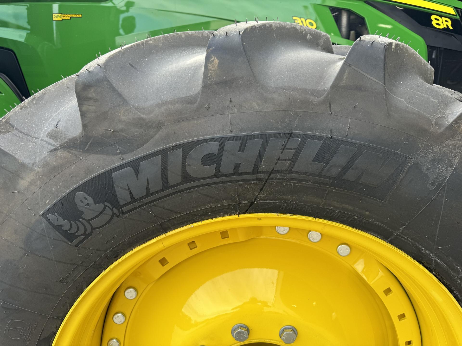 2024 John Deere 8R 310 Image