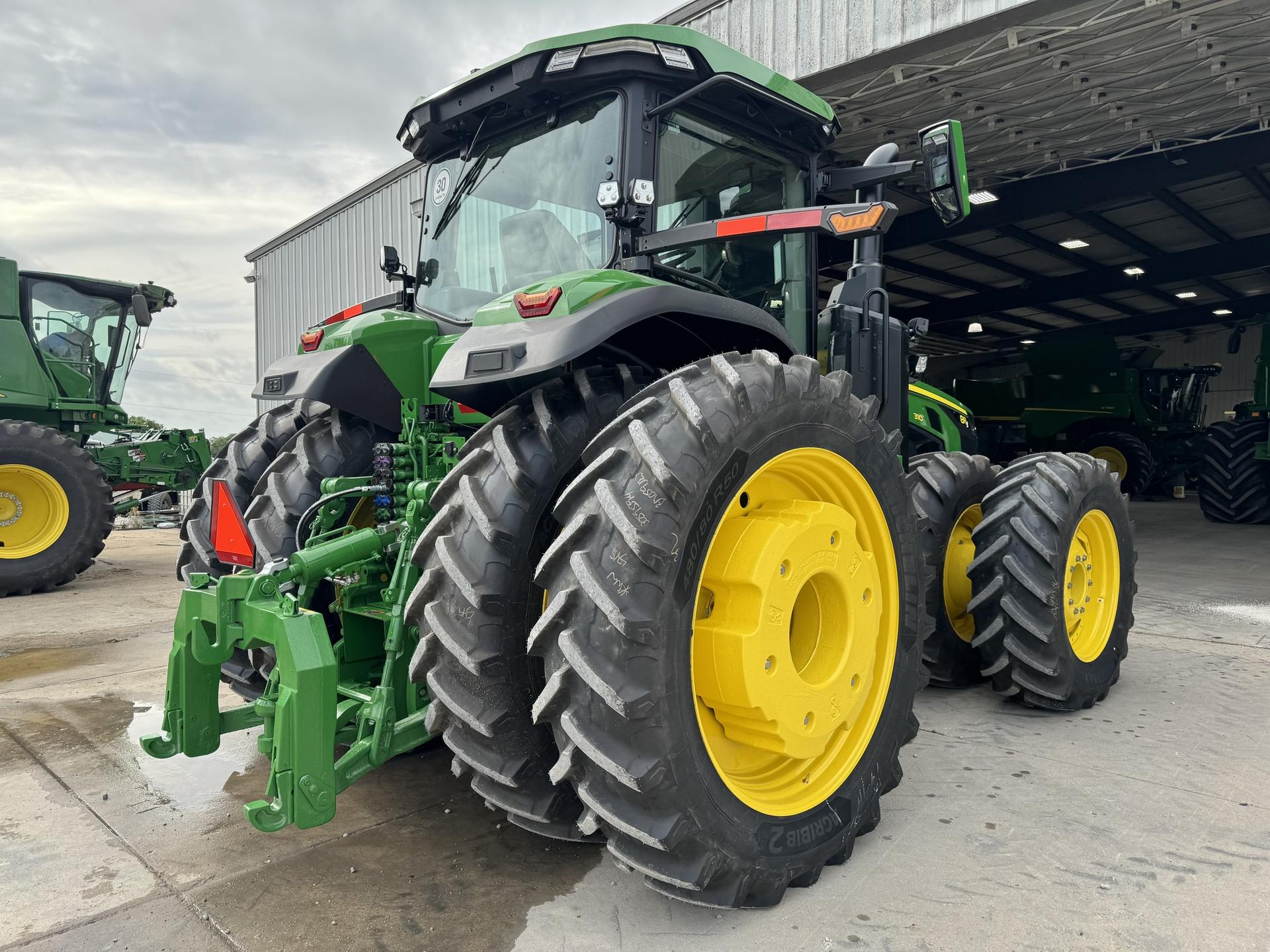 2024 John Deere 8R 310 Image
