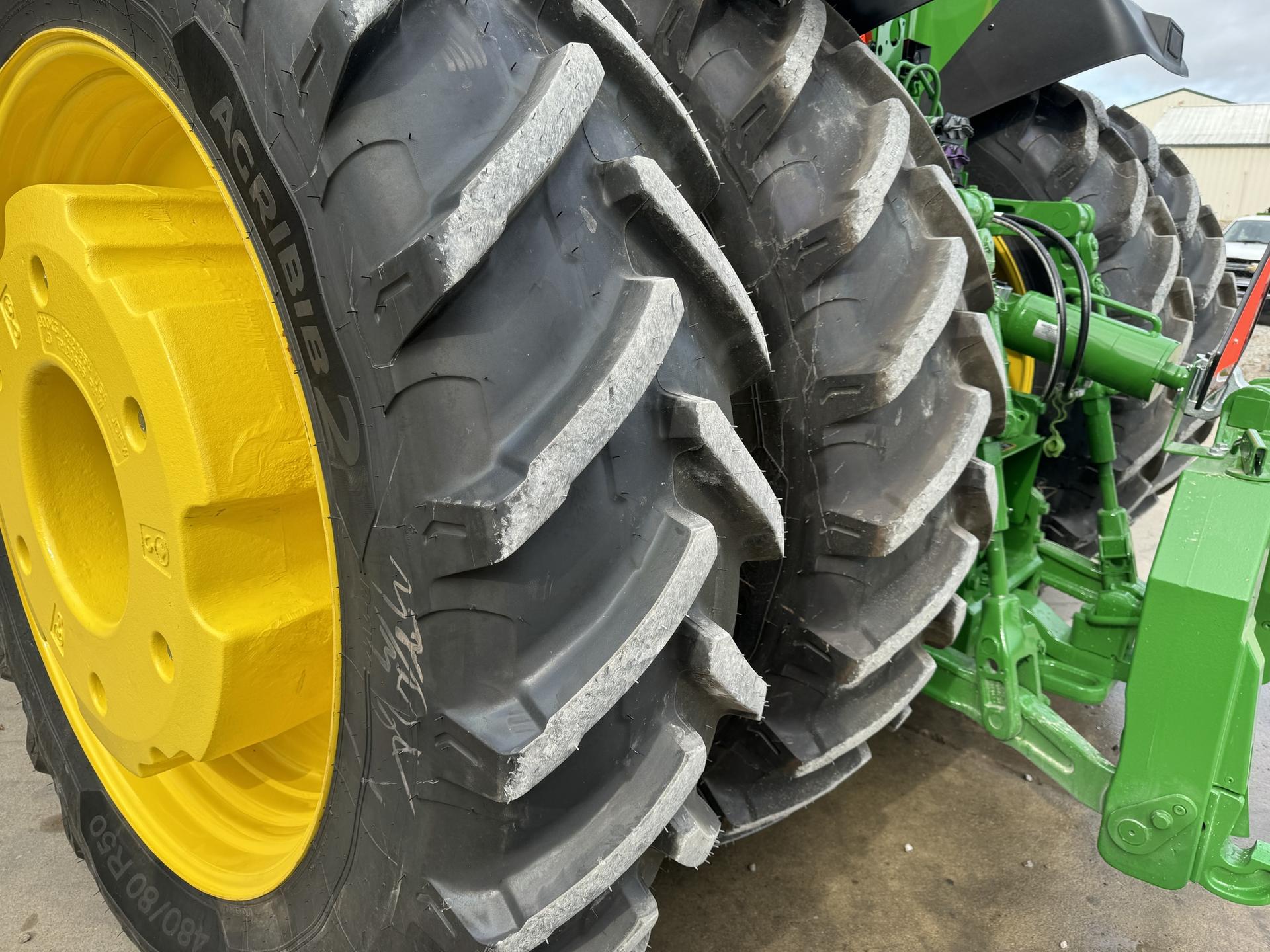 2024 John Deere 8R 310 Image