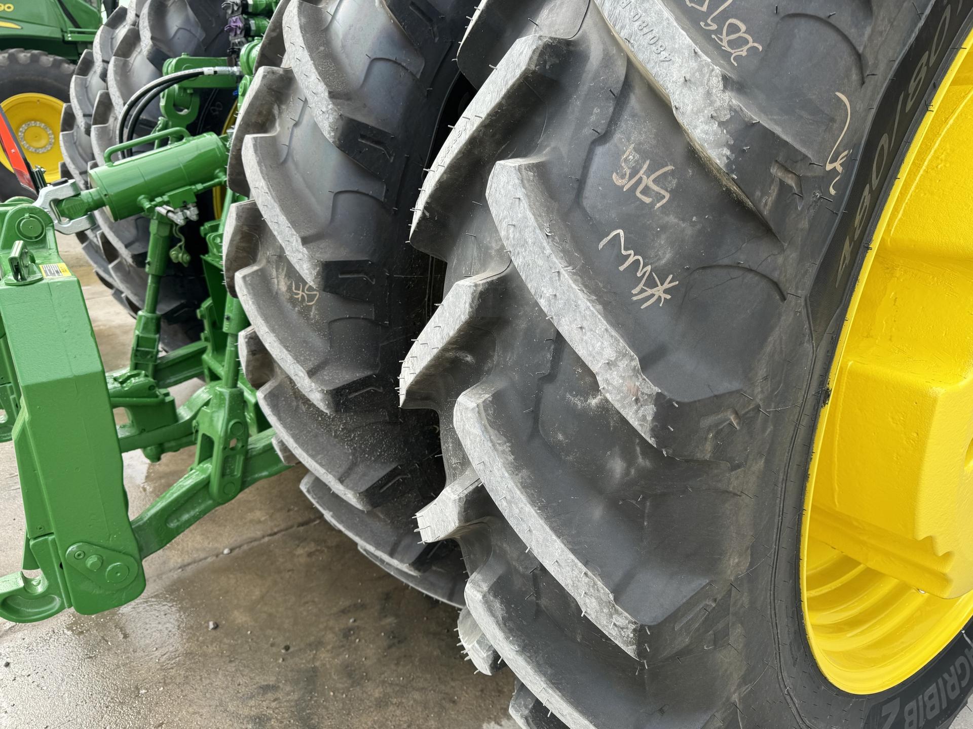 2024 John Deere 8R 310 Image