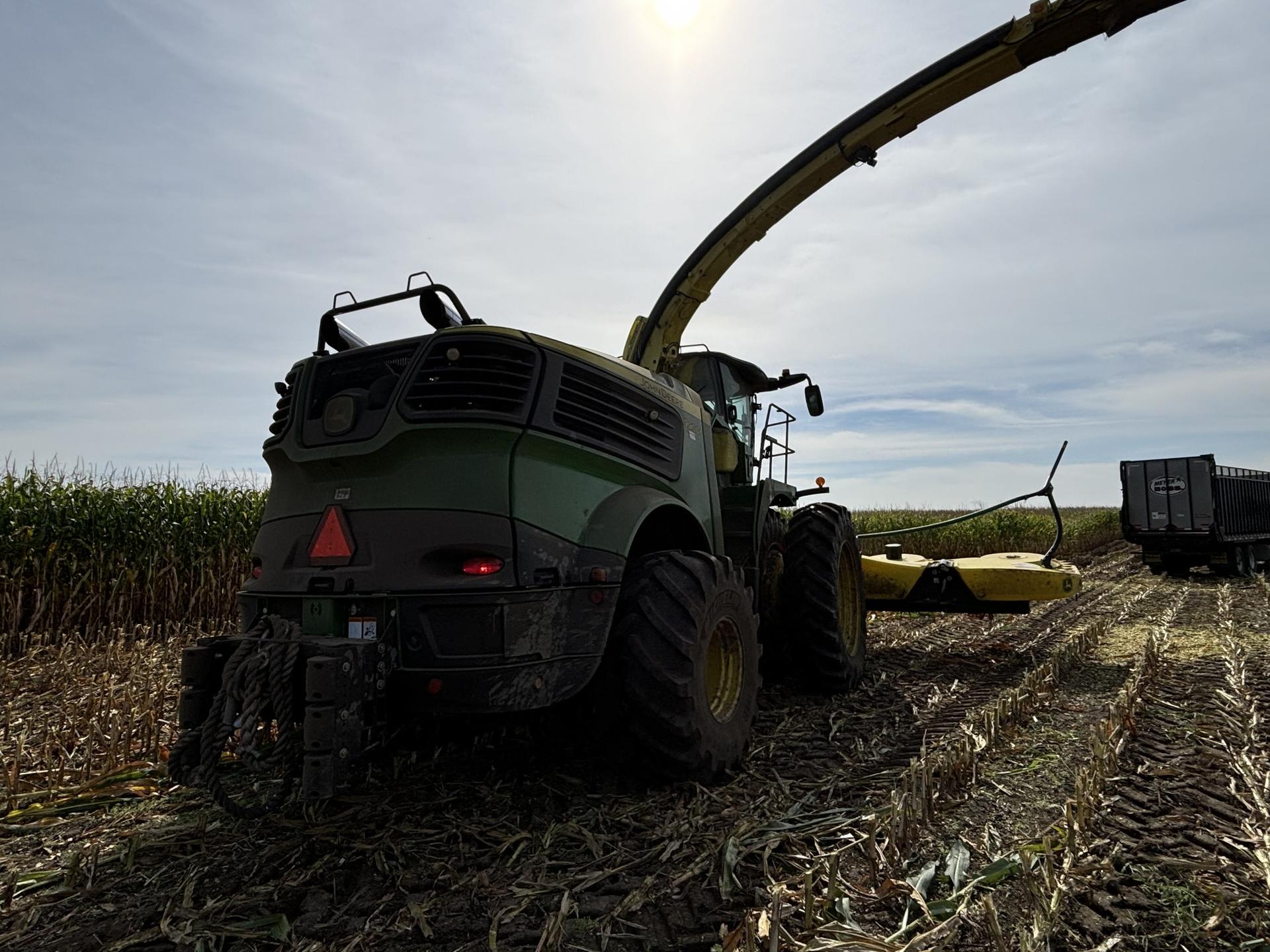 2023 John Deere 9900 Image