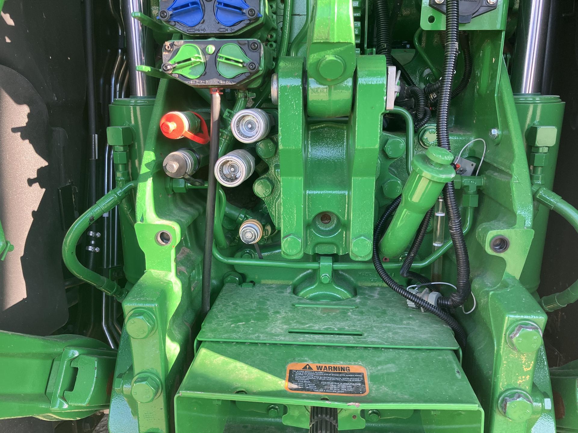 2020 John Deere 8RX 410 Image