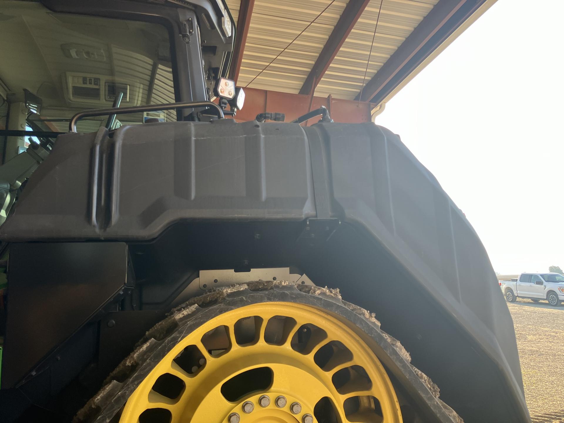 2020 John Deere 8RX 410 Image