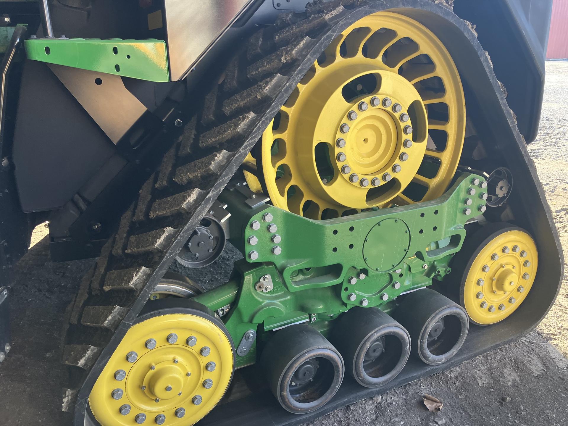 2020 John Deere 8RX 410 Image