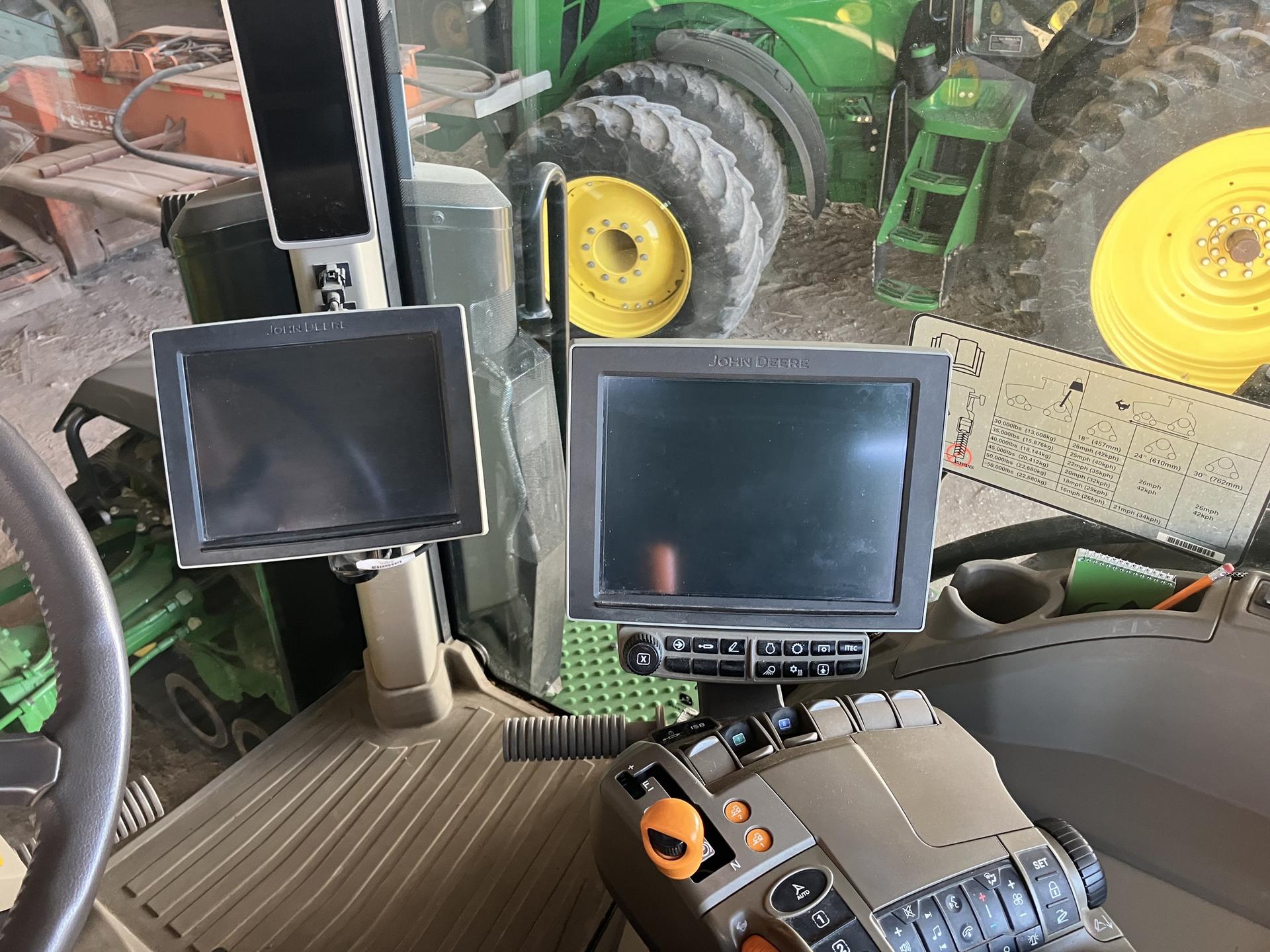 2020 John Deere 8RX 410 Image