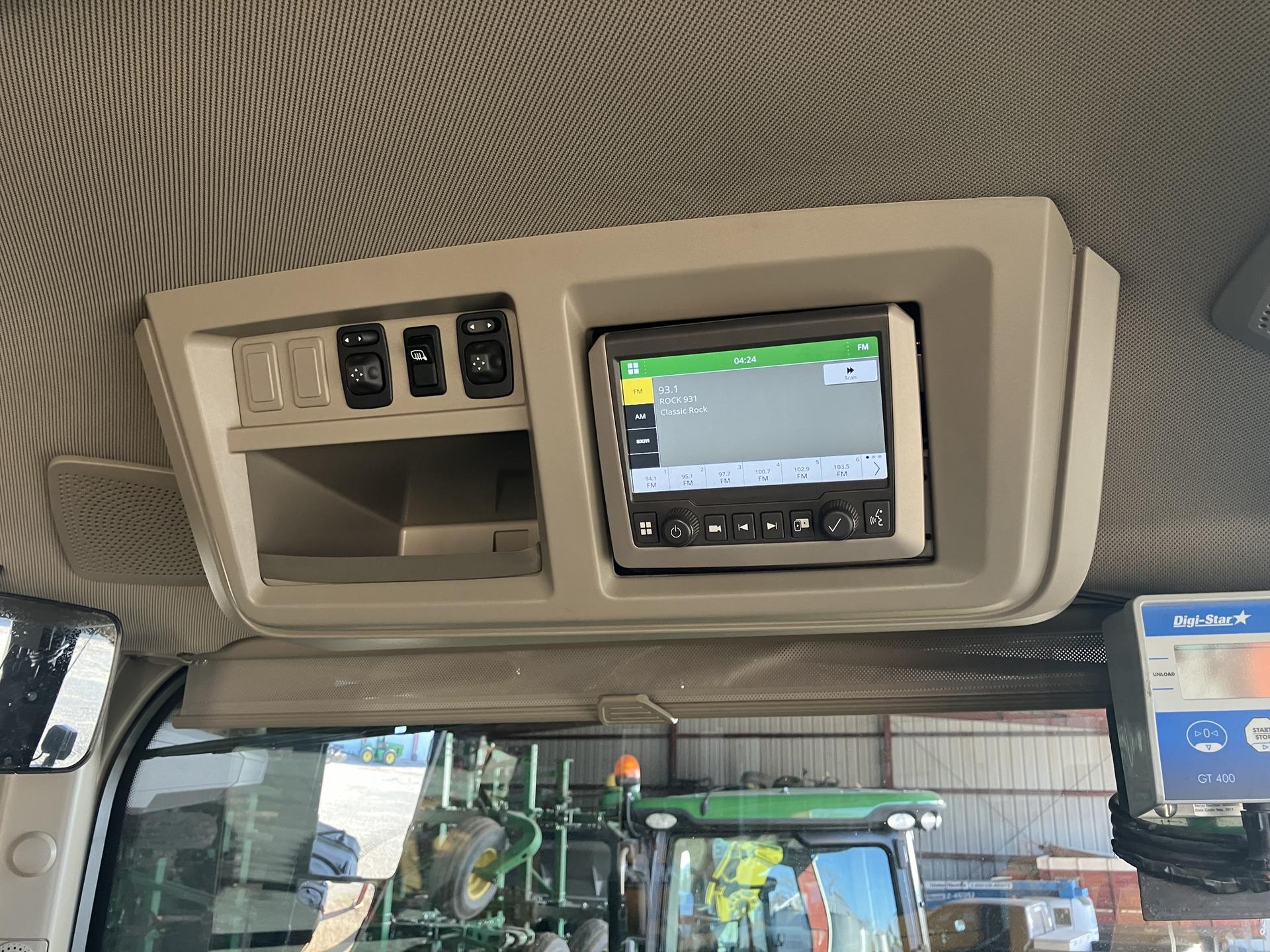 2020 John Deere 8RX 410 Image