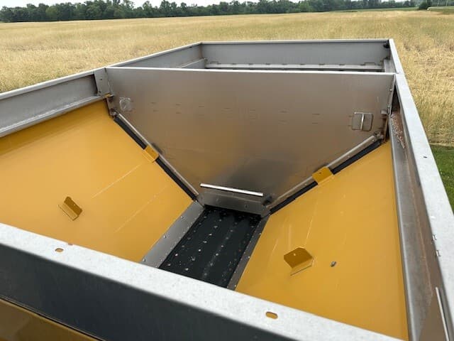 2021 Terragator TG7300C Image