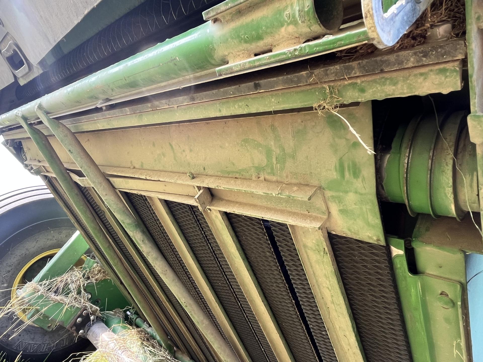 2018 John Deere 560M Image