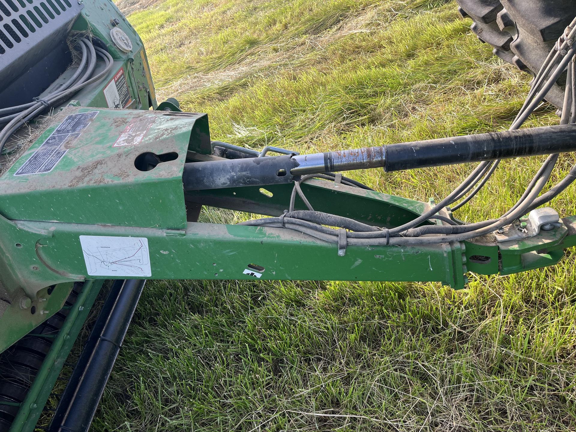 2018 John Deere 560M Image