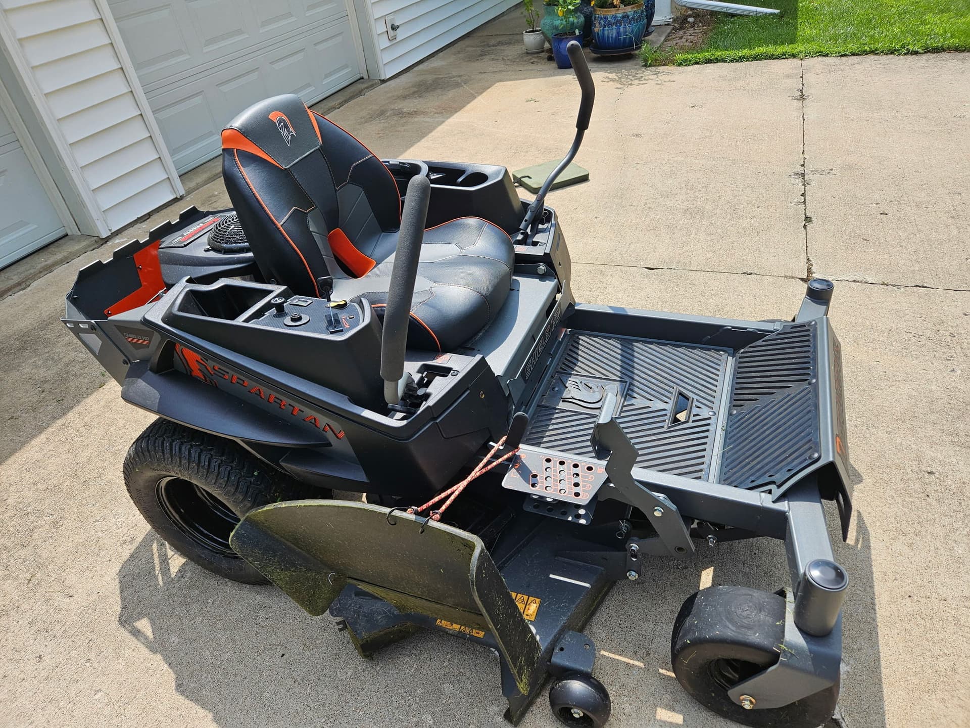 2024 Spartan SZSD1K54691KR Image