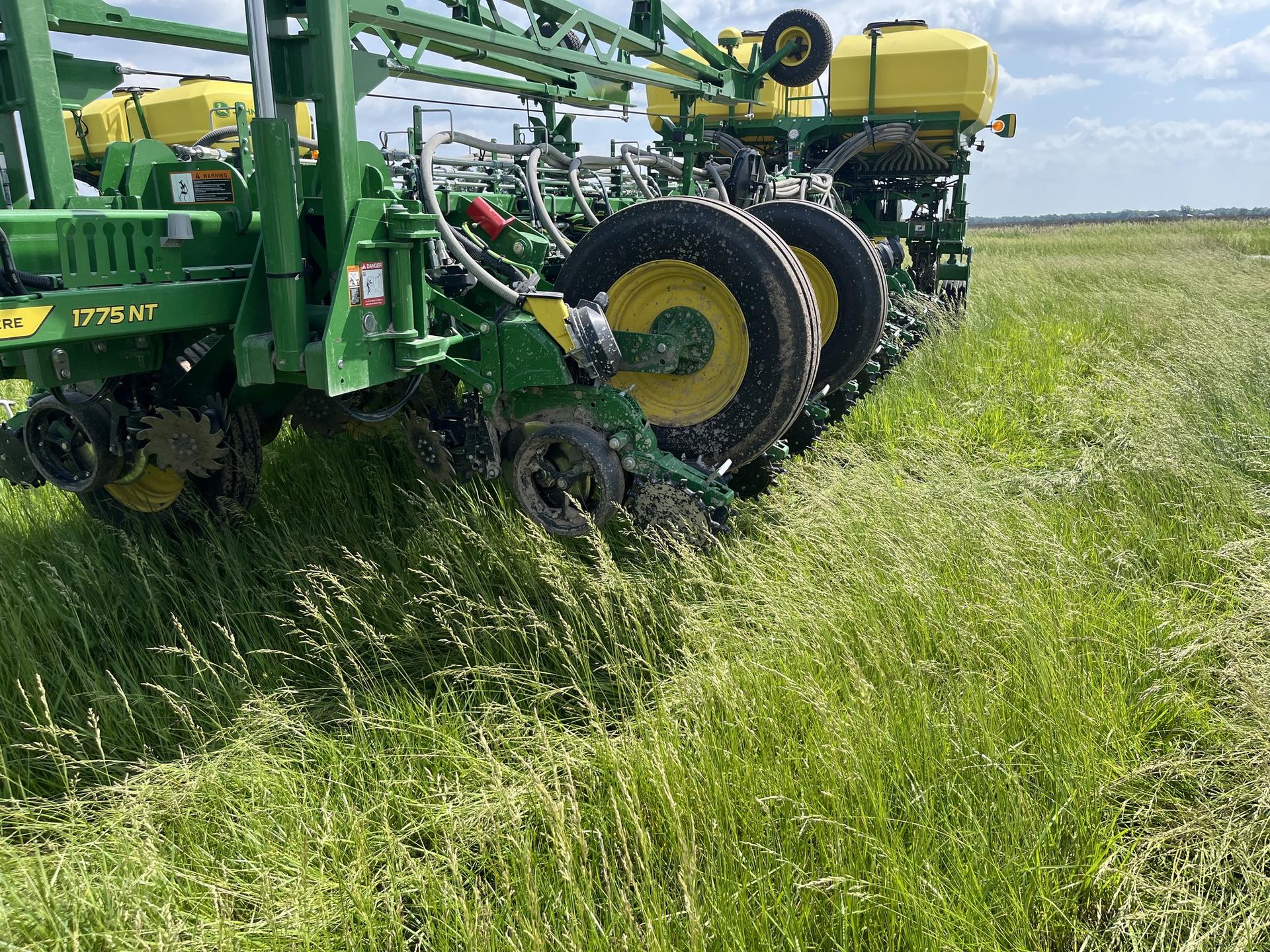 2024 John Deere 1775NT Image